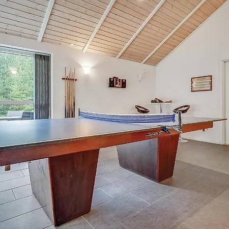 Holiday home 5 Bedroom Gorgeous In